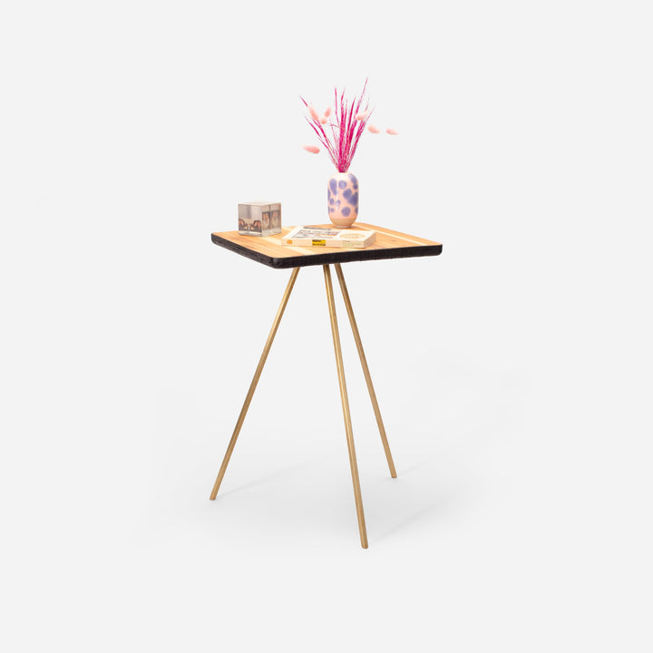 Tantric by Formr